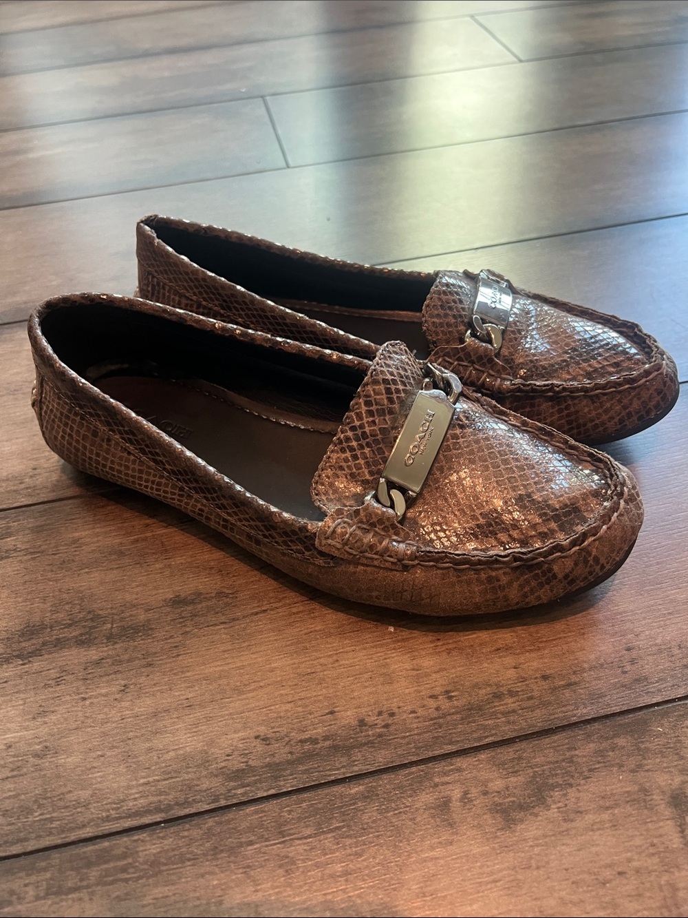 Coach New York Snakeskin Leather Loafers Brown Olive with Embossed Logo